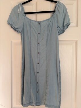 Love Tree Light Blue Button-Front Puff Sleeve Dress